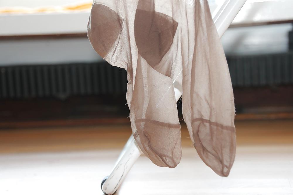 8P Girlfriends pantyhose and stockings