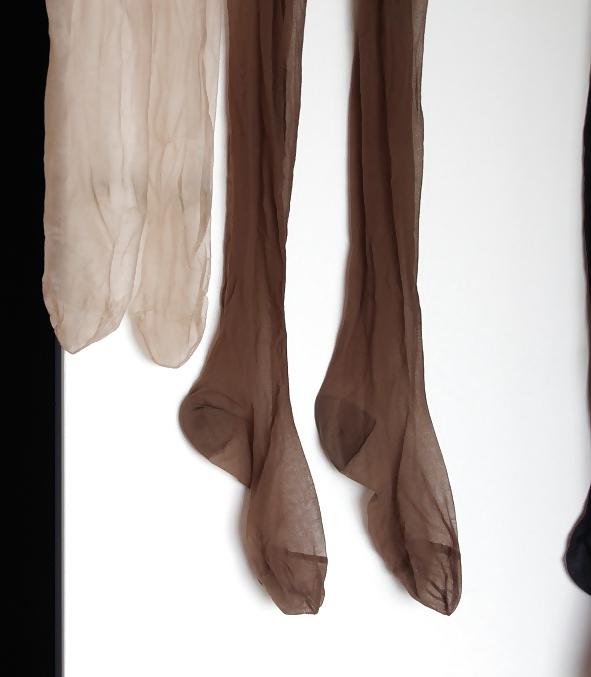 8P Girlfriends pantyhose and stockings