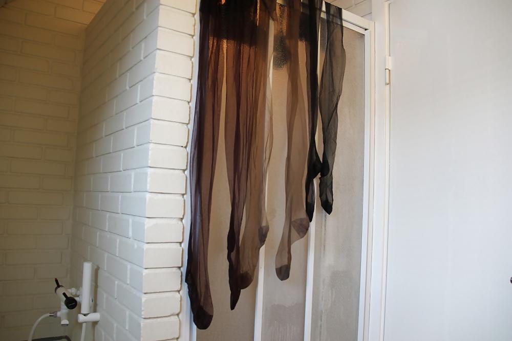 8P Girlfriends pantyhose and stockings
