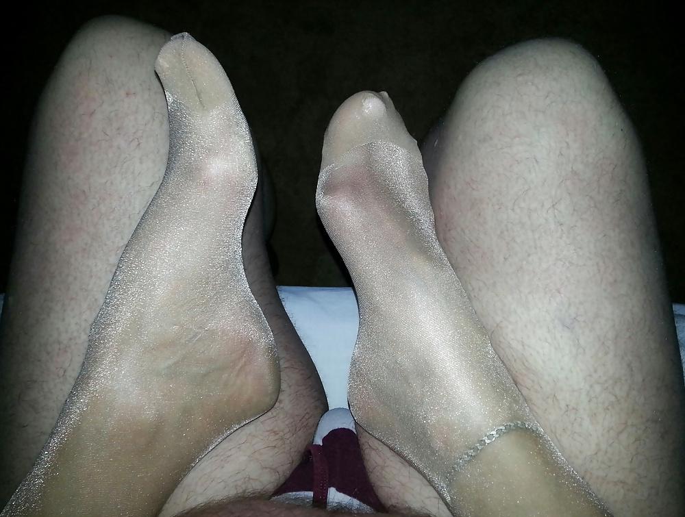 14P Kt teases with stockings