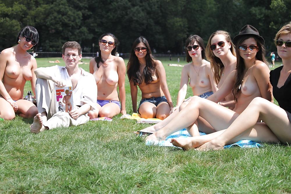 25P A SUNNY DAY AT PARK