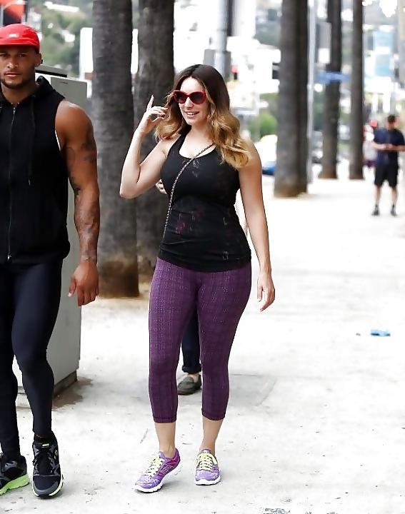 25P Kelly Brook 03