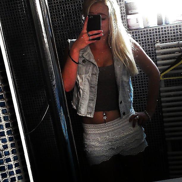 25P Dutch slut 82