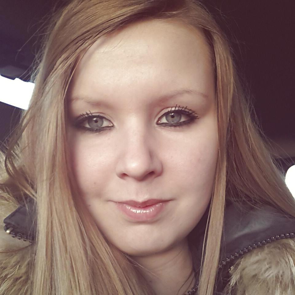 25P Dutch slut 80