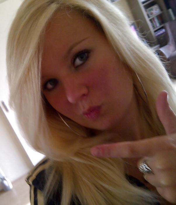 25P Dutch slut 80