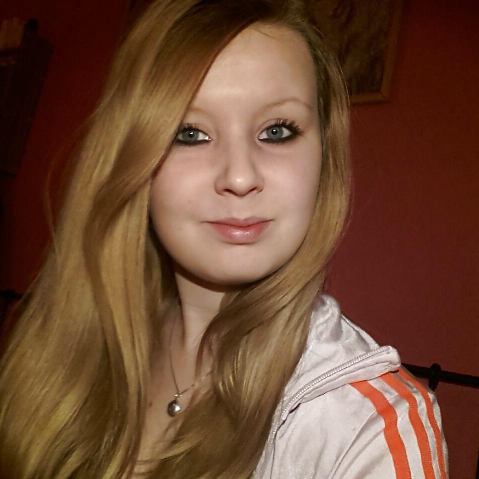 25P Dutch slut 80
