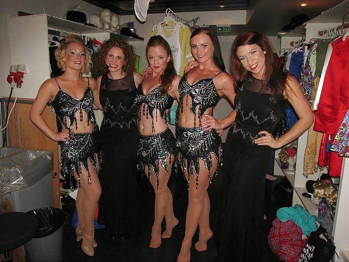 25P Dancers Behind the Scenes