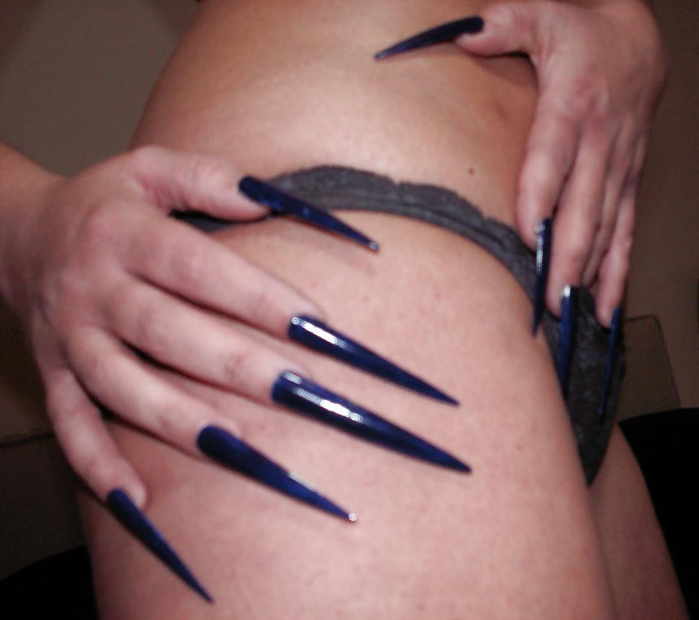 19P Stiletto nails!!!
