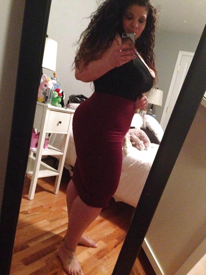 25P Thick PAWG! Beautiful eyes!