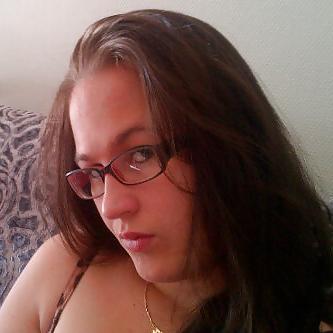 12P Dutch Girl