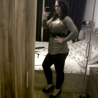 12P Dutch Girl