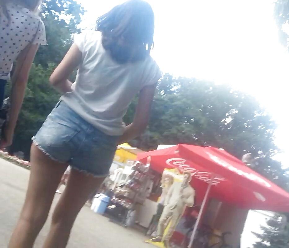 25P Spy sexy teens ass romanian