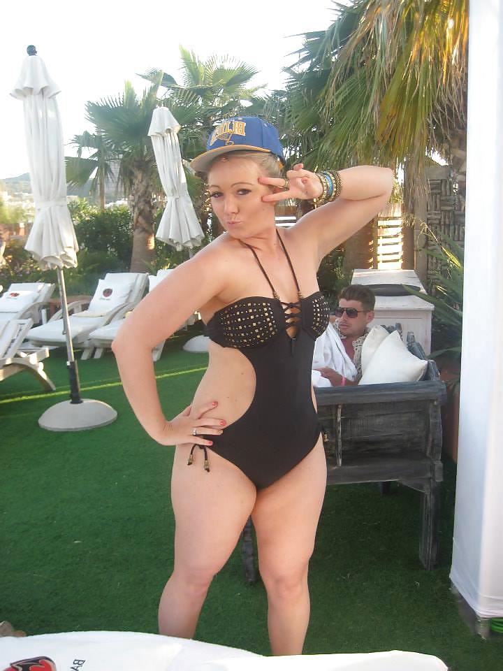 25P Facebook holiday pics