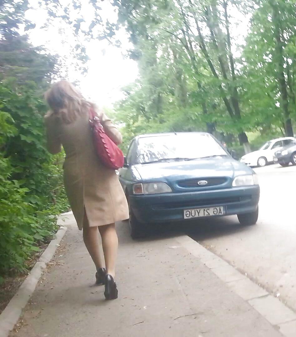 7P Sexy blonde feet romanian