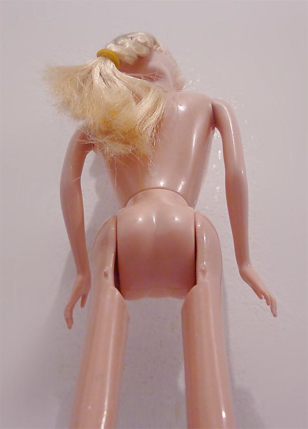 25P Frozen Doll
