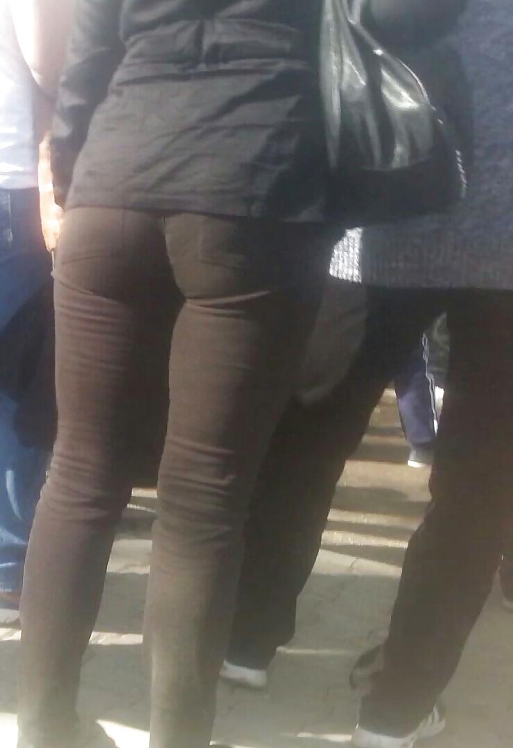 19P Spy ass romanian
