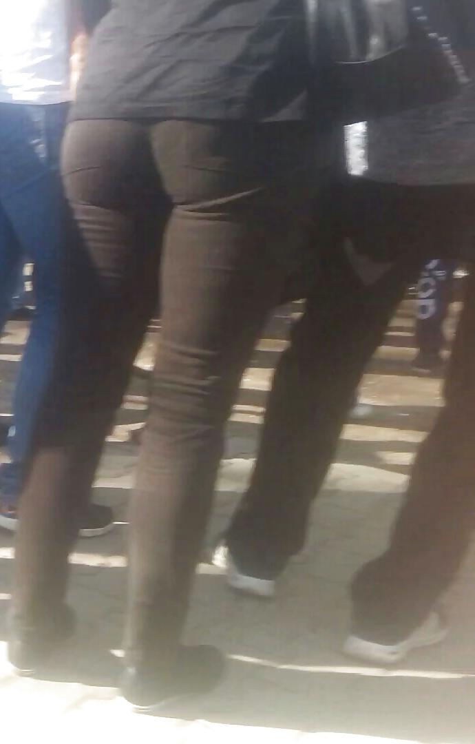 19P Spy ass romanian