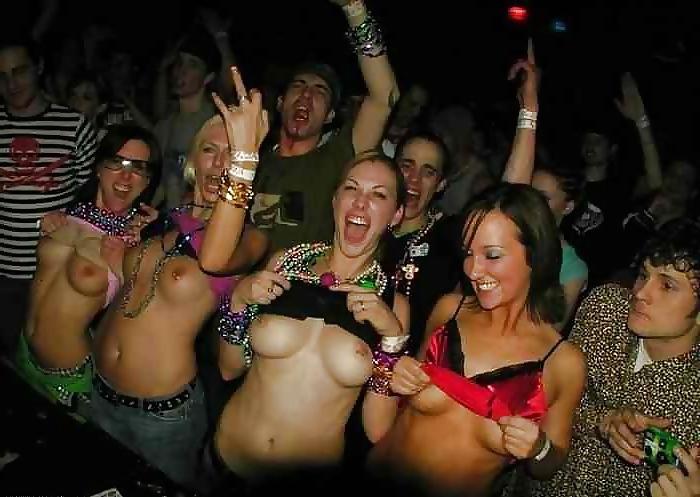 25P Wild sexy party chicks pt.2