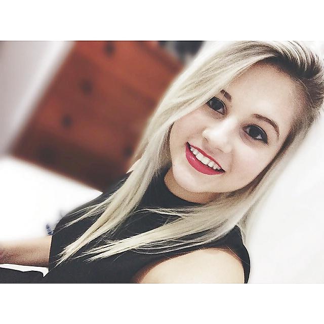 23P Facebook Friend - Marcela