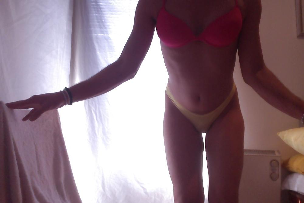 25P Bedroom superstar