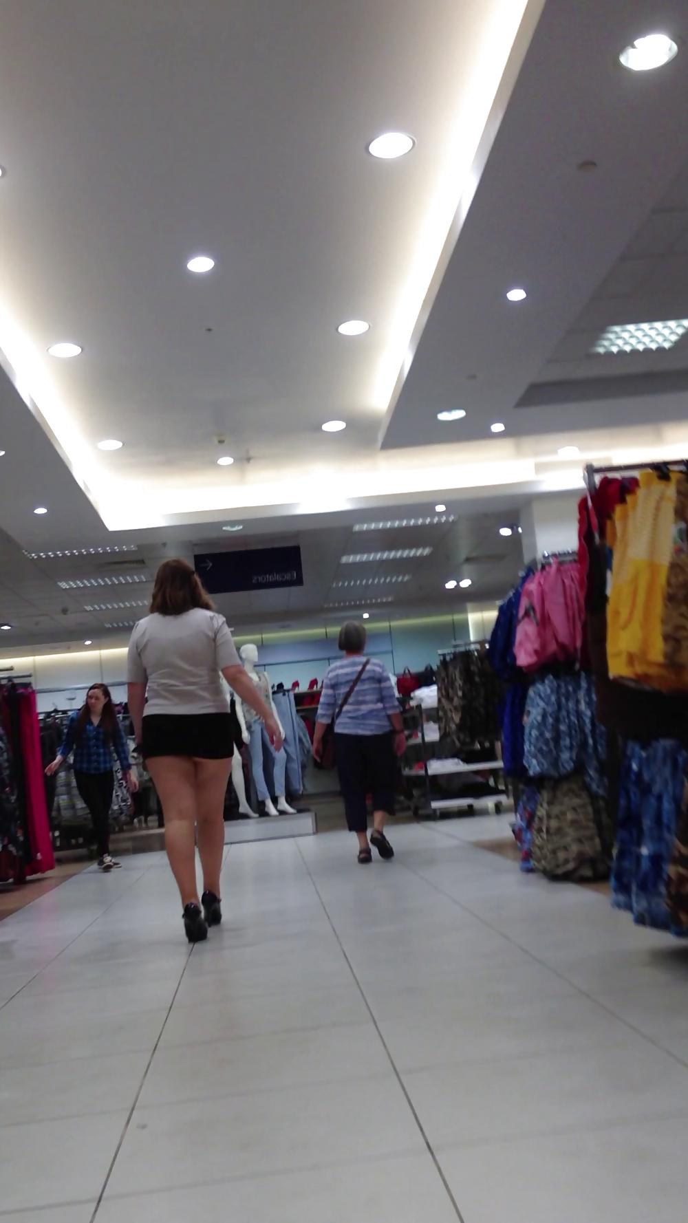 8P PAWG Slut in micro skirt