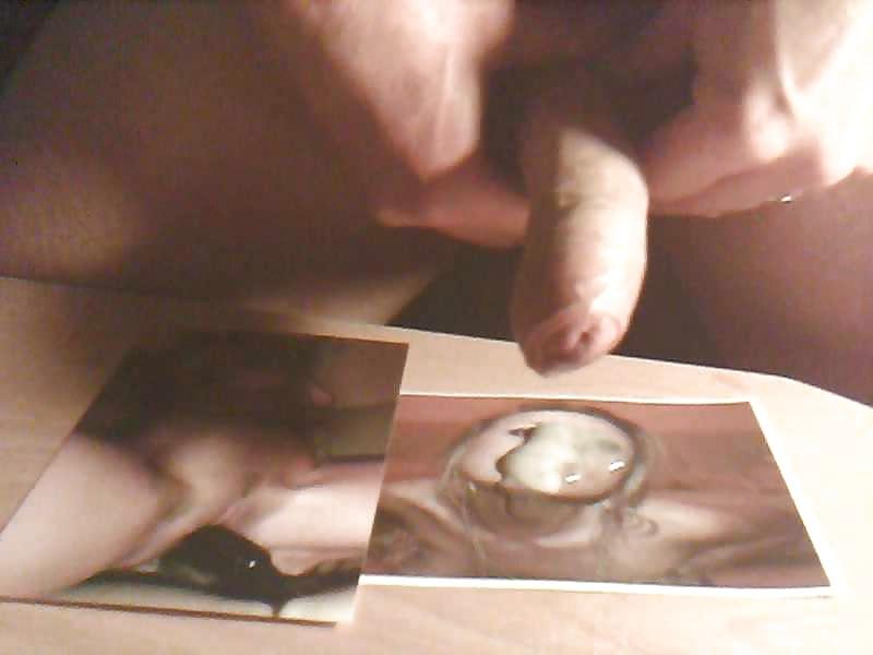 25P Cumshot for Siuki - a friend from the UK