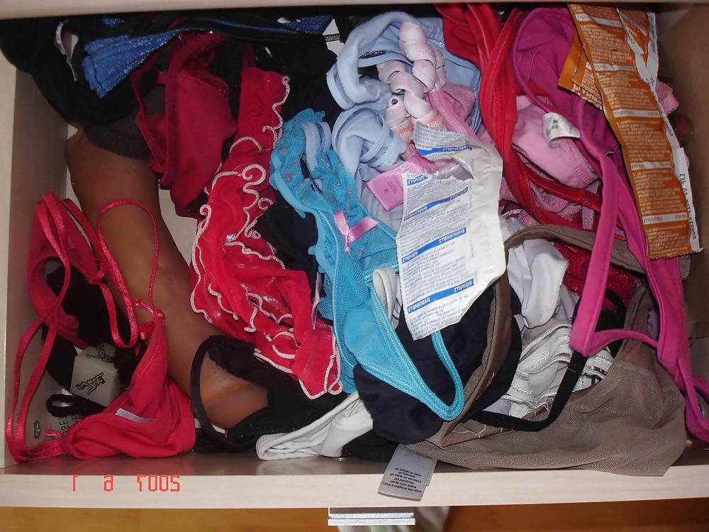 25P Home and friends panties cum
