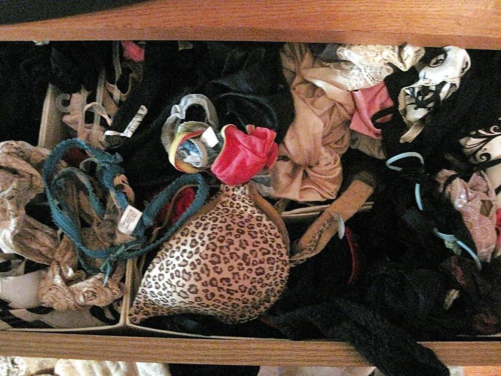 25P Home and friends panties cum