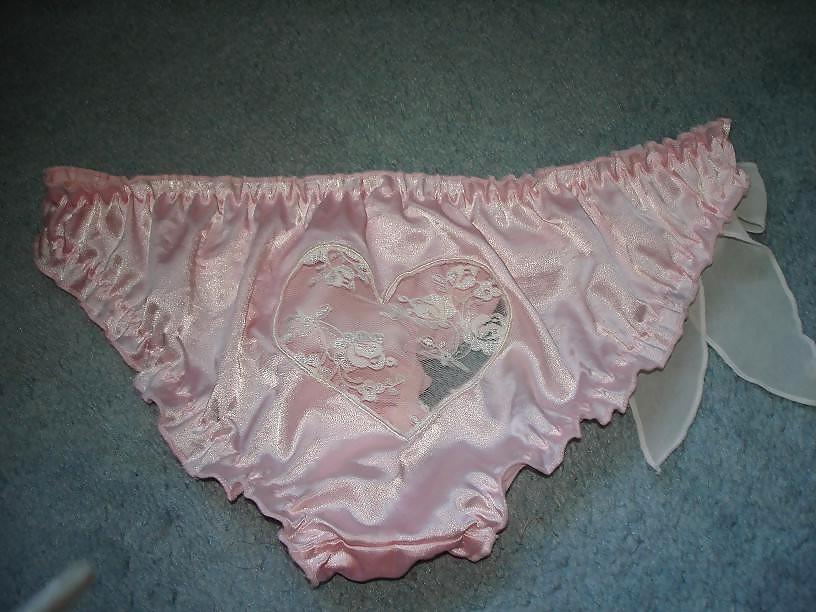 25P Home and friends panties cum