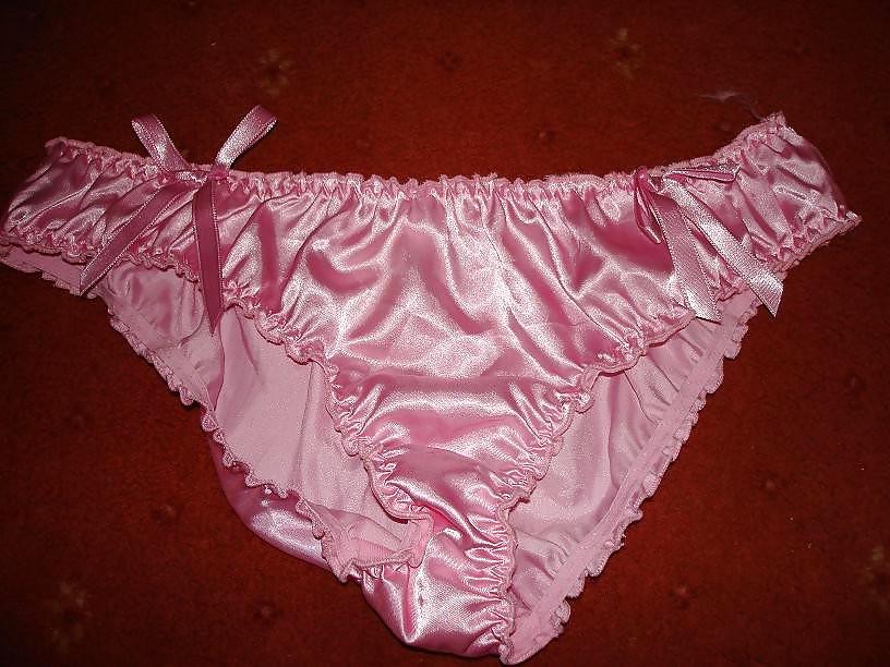 25P Home and friends panties cum