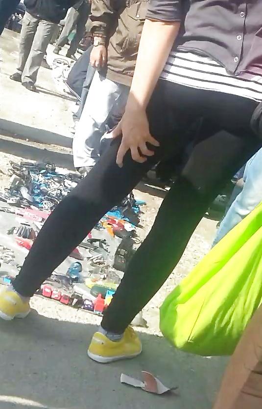 10P Sexy teens feet and ass romanian