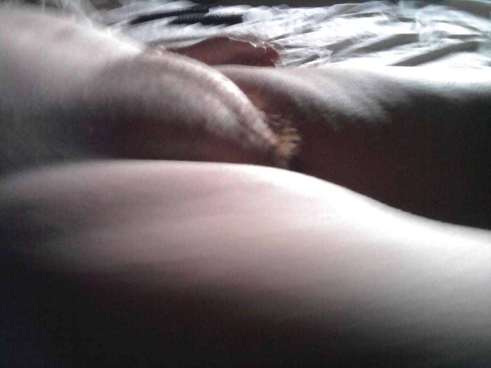 7P Anna at home on the bed(amateur)