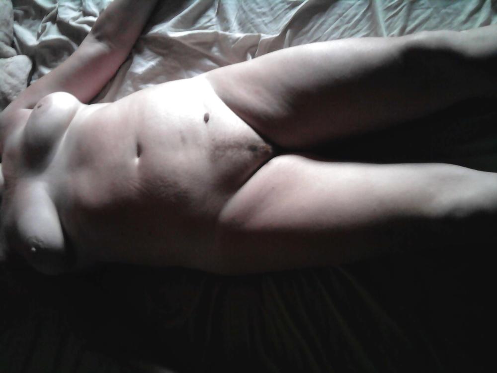 7P Anna at home on the bed(amateur)