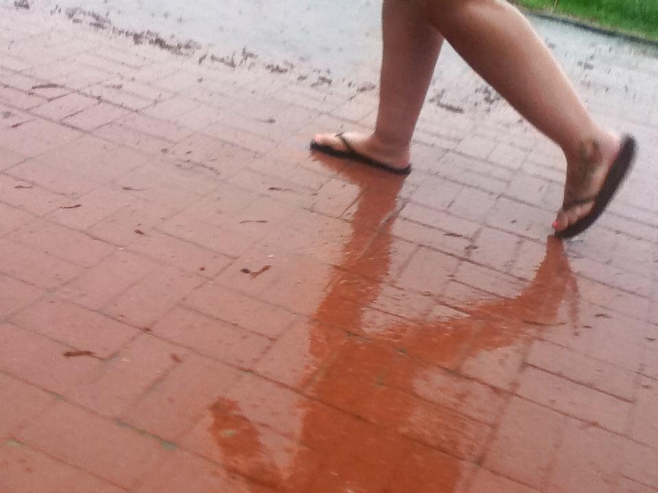 20P Feet of friends and such :3