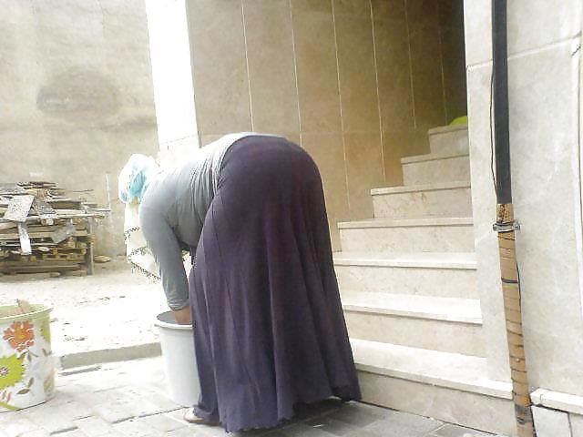 25P Turkish moms at home