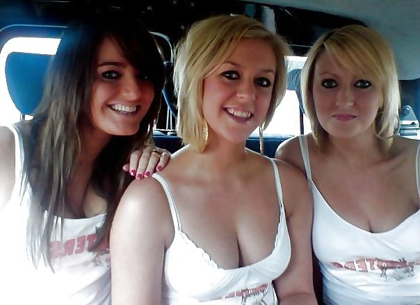 11P Girls from HOOTERS