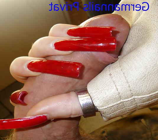 25P Some Long -Fingernail Pic.....