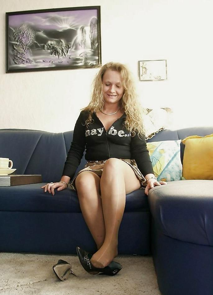 25P Mature Privat In Pantyhose 1