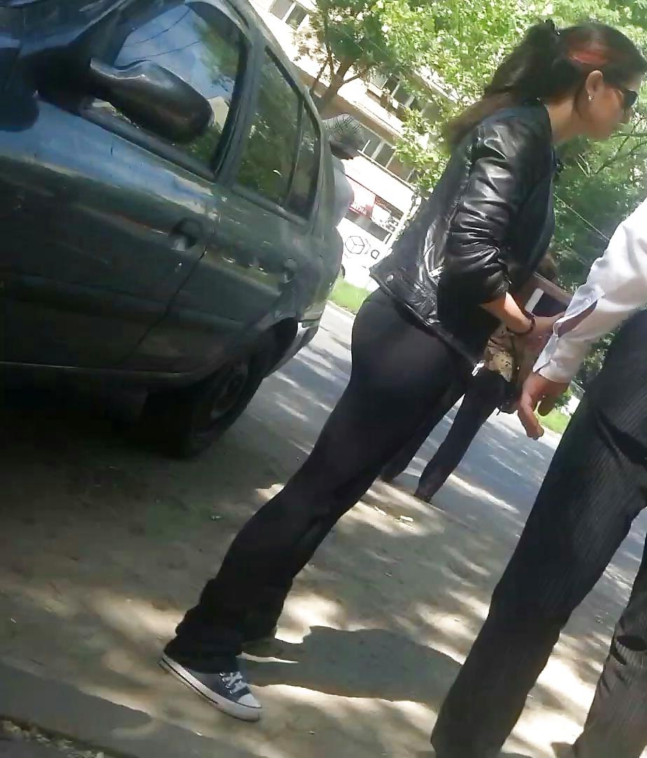 14P Spy hot teens feet and ass romanian