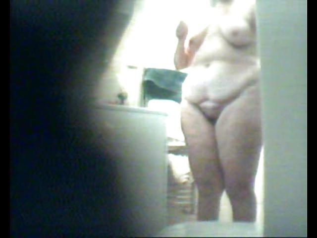 7P Hidden cam wife