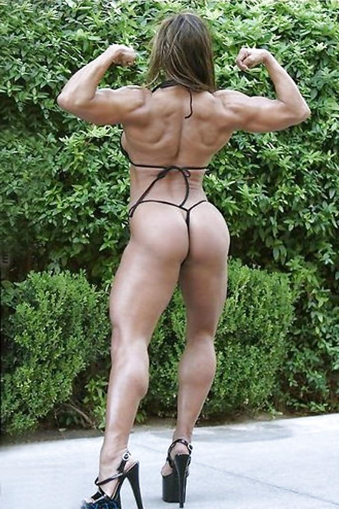 25P Amber DeLuca - female bodybuilder