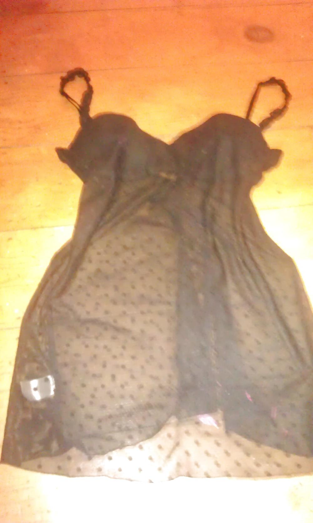 25P A friend's wife (and her lingerie)