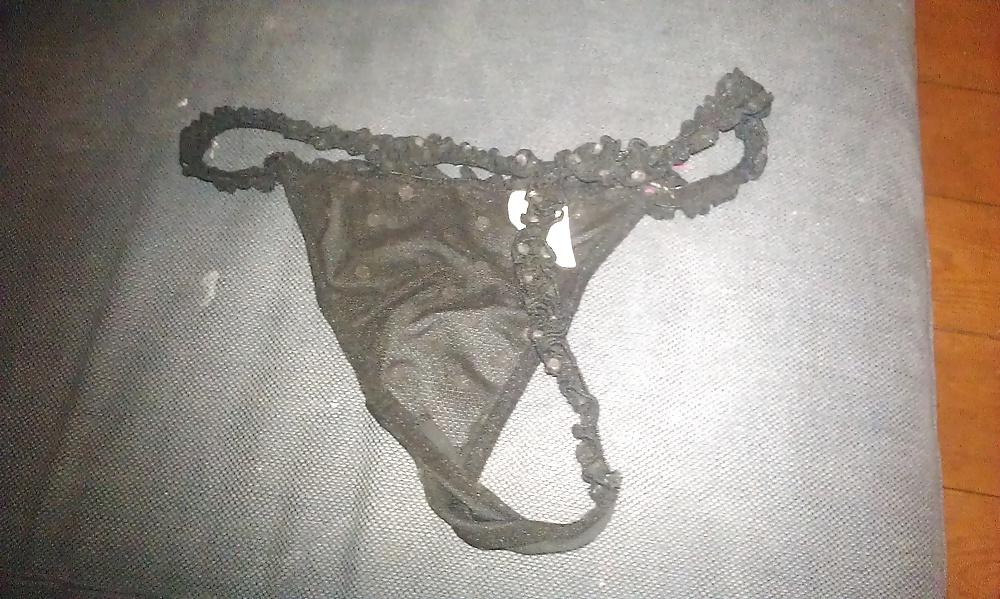 25P A friend's wife (and her lingerie)