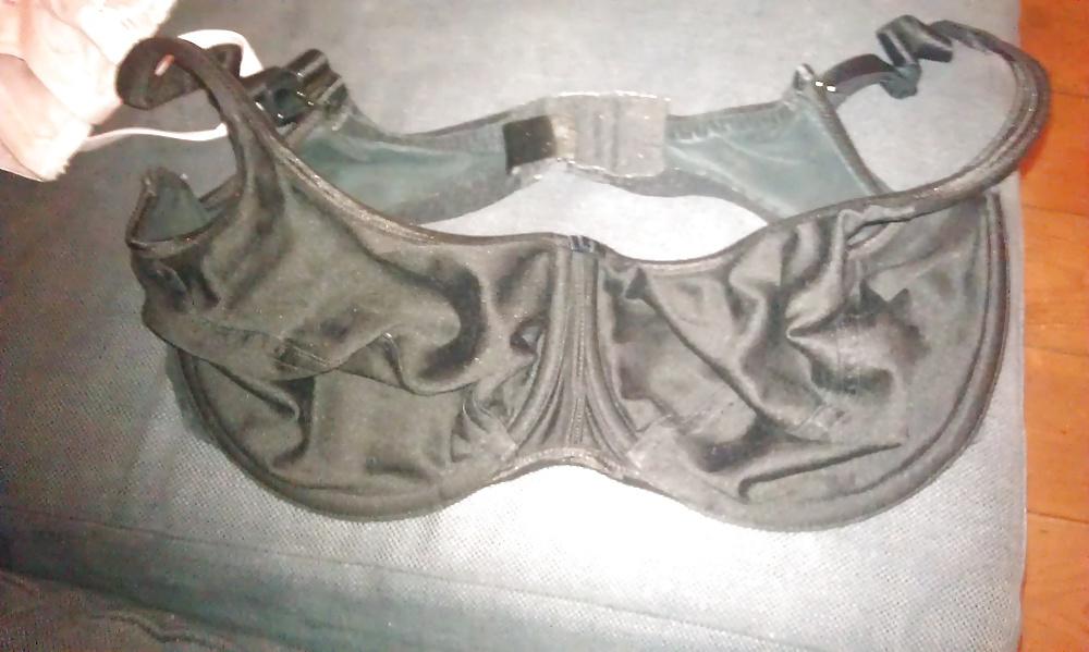 25P A friend's wife (and her lingerie)
