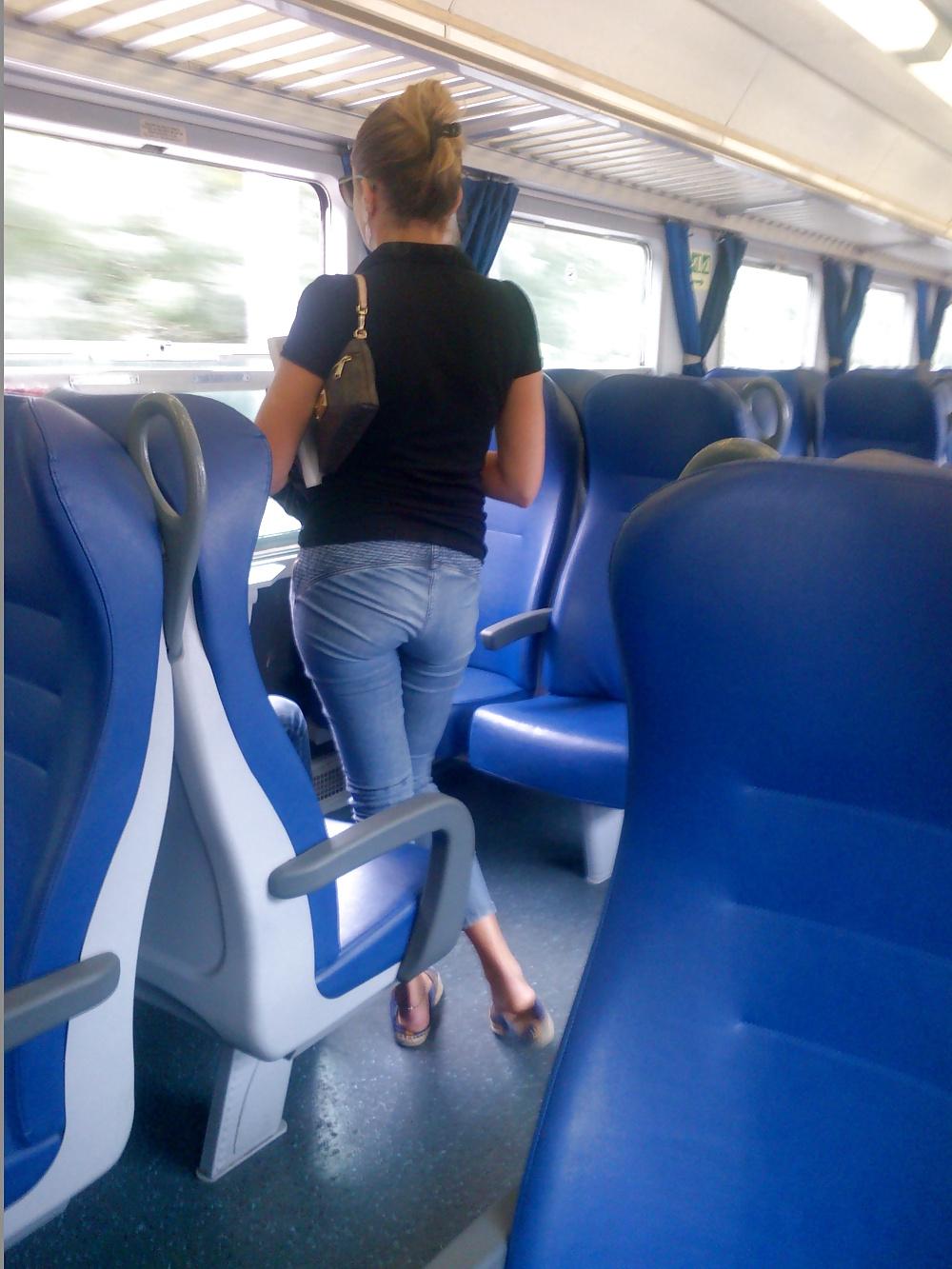 20P Train view
