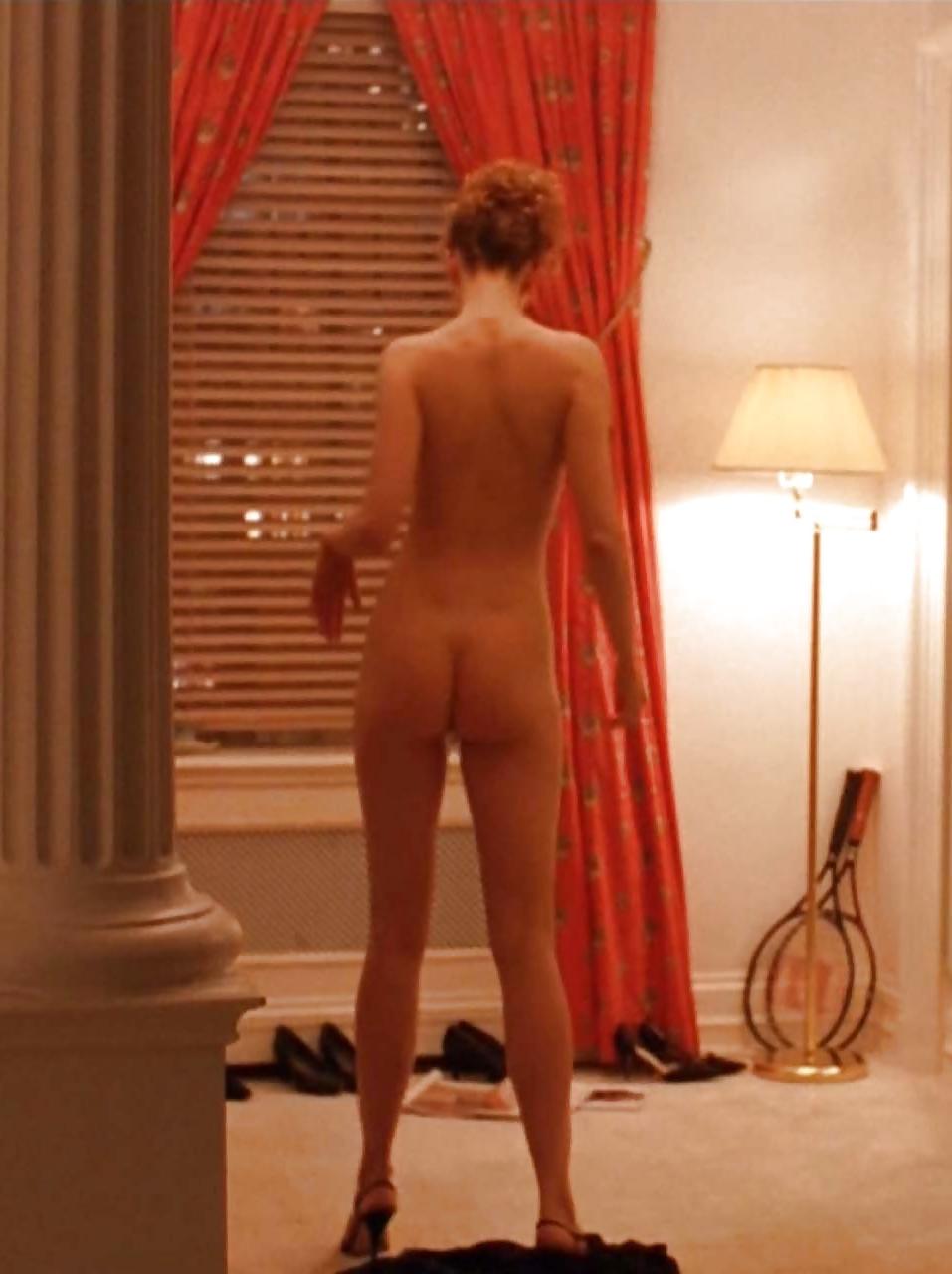 25P Celebrities in the Buff
