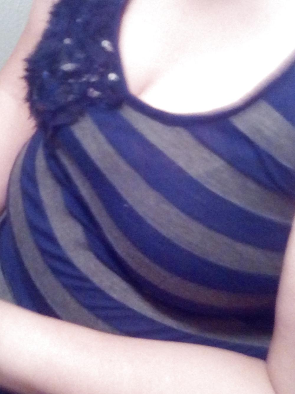 20P Down blouse & Tight Jeans 