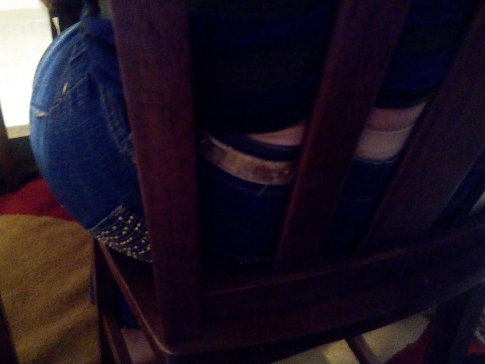 20P Down blouse & Tight Jeans 