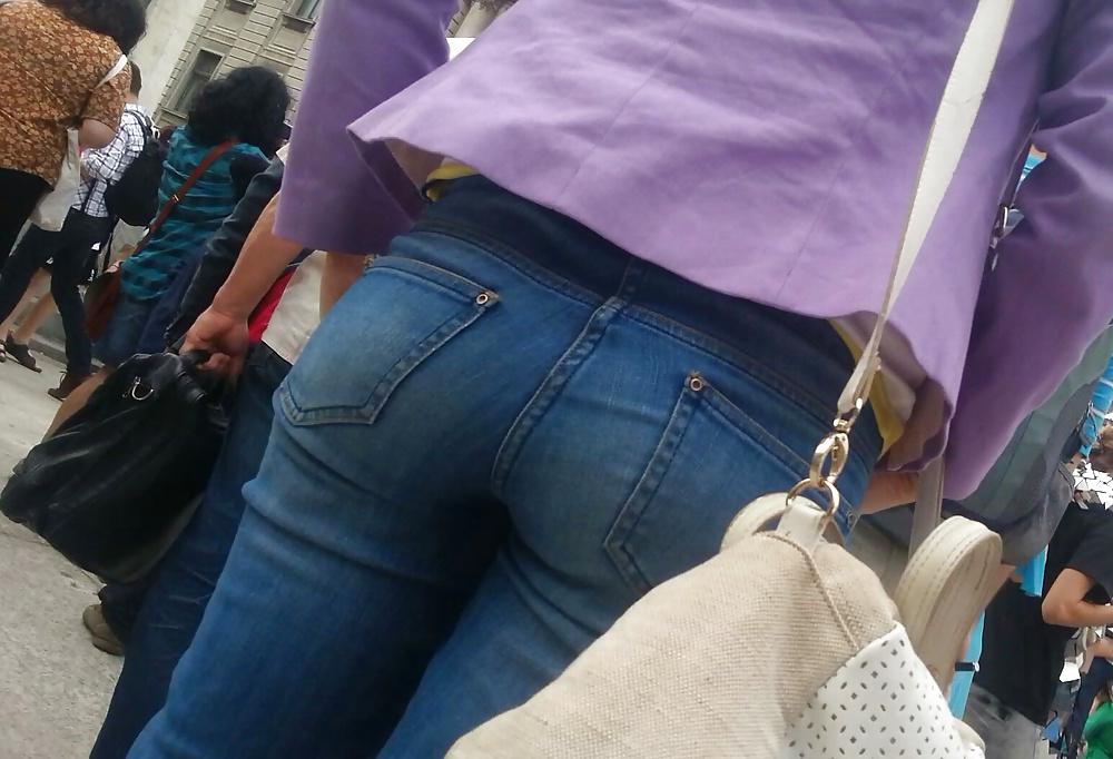 21P Spy sexy ass romanian