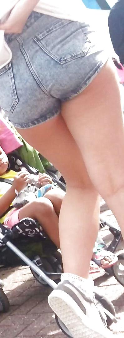 9P Lovely teen ass